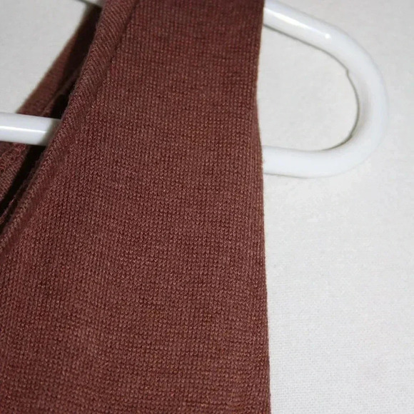 Nordstrom Medium Brown Knit V-Neck Dress Modest NWOT - Picture 7 of 15